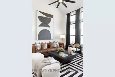 9521 Boathouse Drive, Austin, TX 78744 - Photo 11