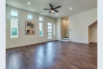 6412 Carson Ridge #B, Austin, TX 78741 - Photo 3
