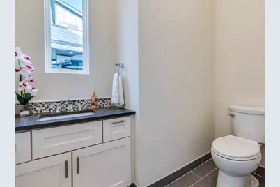 6412 Carson Ridge #B, Austin, TX 78741 - Photo 7