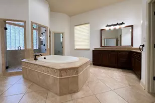 206 Varco Dr, Austin, TX 78738 - Photo 13