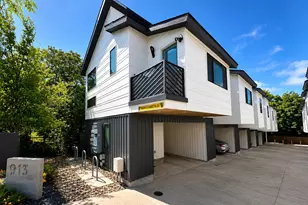 913 Duncan Ln, Austin, TX 78705 - Photo 19