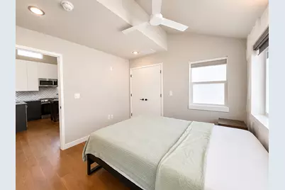 913 Duncan Lane #201, Austin, TX 78705 - Photo 11