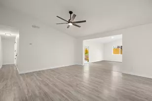 2100 Deadwood Dr, Austin, TX 78744 - Photo 7