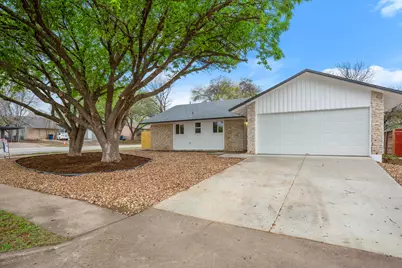 2100 Deadwood Drive, Austin, TX 78744 - Photo 3