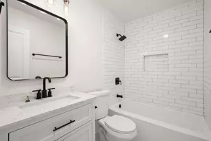 2100 Deadwood Dr, Austin, TX 78744 - Photo 9