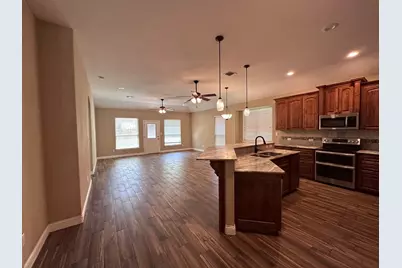 103 S Kanaio Drive #B, Bastrop, TX 78602 - Photo 3