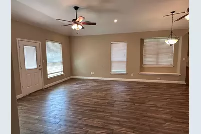 103 S Kanaio Drive #B, Bastrop, TX 78602 - Photo 9