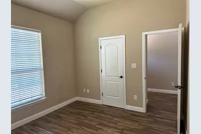 103 S Kanaio Drive #B, Bastrop, TX 78602 - Photo 17