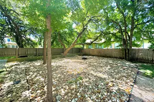 4501 Whispering Valley Dr, Austin, TX 78727 - Photo 37