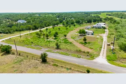 2690 County Road 466, Elgin, TX 78621 - Photo 7