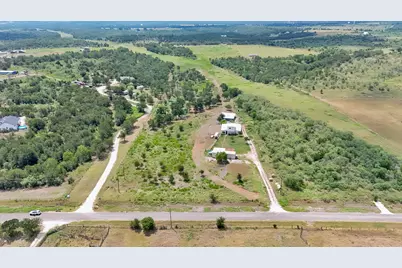 2690 County Road 466, Elgin, TX 78621 - Photo 9