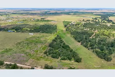 2690 County Road 466, Elgin, TX 78621 - Photo 15