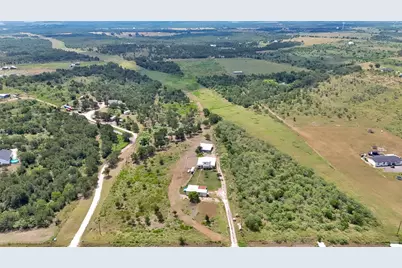 2690 County Road 466, Elgin, TX 78621 - Photo 11