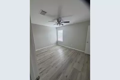 915 Churchill Farms Drive, Georgetown, TX 78626 - Photo 9