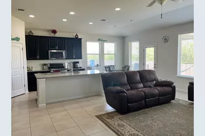 936 Myrna Bend, Leander, TX 78641 - Photo 3