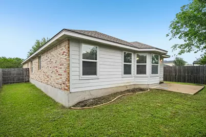 205 Cavalry Trail, Elgin, TX 78621 - Photo 31
