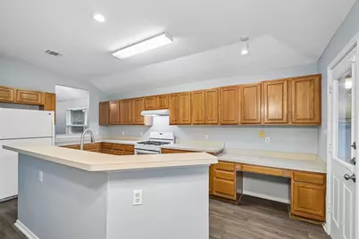205 Cavalry Trail, Elgin, TX 78621 - Photo 13