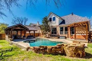 201 Abbott Dr, Austin, TX 78737 - Photo 1