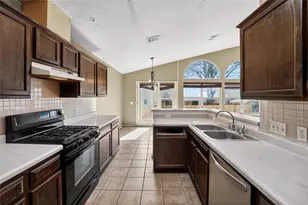 16803 Dorman Dr, Round Rock, TX 78681 - Photo 19