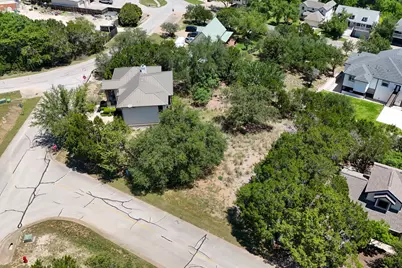 501 Lakeland Circle, Lago Vista, TX 78645 - Photo 37