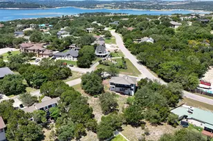 501 Lakeland Cir, Lago Vista, TX 78645 - Photo 35
