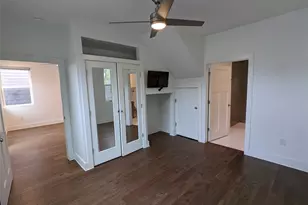 1108 Morrow St, Austin, TX 78757 - Photo 9