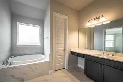 113 Old Trinity Way W, Georgetown, TX 78628 - Photo 13