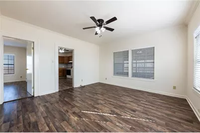 13817 Abrahamson Court, Manor, TX 78653 - Photo 9
