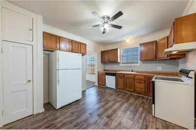 13817 Abrahamson Court, Manor, TX 78653 - Photo 15