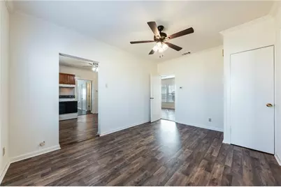 13817 Abrahamson Court, Manor, TX 78653 - Photo 7