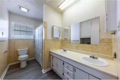 13817 Abrahamson Court, Manor, TX 78653 - Photo 5