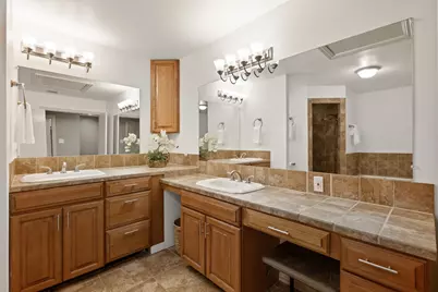 224 Hurst Creek Road, Lakeway, TX 78734 - Photo 19