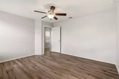 3721 Alpine Autumn Drive, Austin, TX 78744 - Photo 15