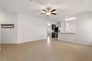 3721 Alpine Autumn Dr, Austin, TX 78744 - Photo 7