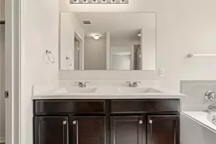 3721 Alpine Autumn Dr, Austin, TX 78744 - Photo 19