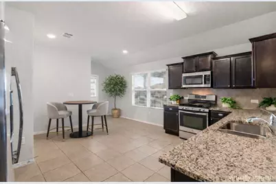 3721 Alpine Autumn Drive, Austin, TX 78744 - Photo 9