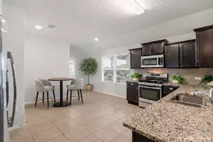 3721 Alpine Autumn Dr, Austin, TX 78744 - Photo 9