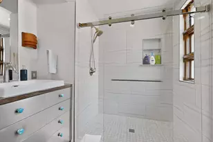 1106 W 6th St, Austin, TX 78703 - Photo 23