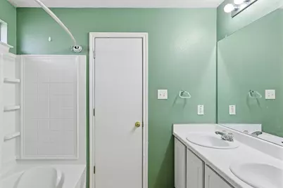 709 Lavaca Loop, Elgin, TX 78621 - Photo 5