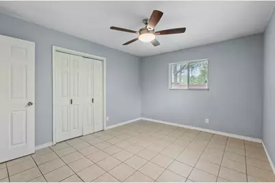 5803 Wellington Drive #B, Austin, TX 78723 - Photo 9