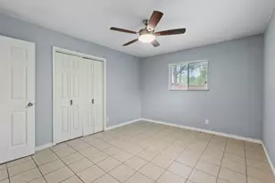 5803 Wellington Dr, Austin, TX 78723 - Photo 9