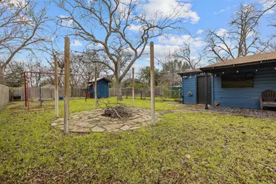 1211 Lexington Street, Taylor, TX 76574 - Photo 35