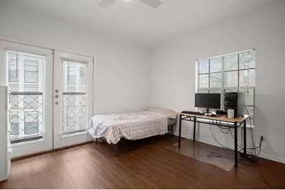 914 W 22nd 1/2 Street #304, Austin, TX 78705 - Photo 3