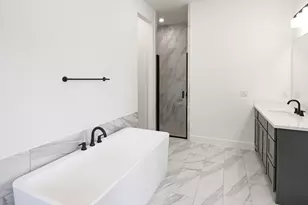 313 Foxfire Cove, Lockhart, TX 78644 - Photo 23