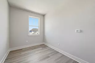 8401 Orizzonte St, Austin, TX 78744 - Photo 15