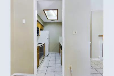 2706 Salado Street #206, Austin, TX 78705 - Photo 7