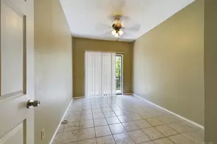 2706 Salado St, Austin, TX 78705 - Photo 15