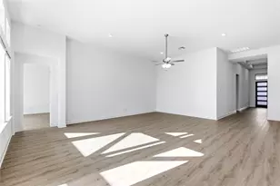 1800 Scenic Hts Ln, Georgetown, TX 78628 - Photo 5