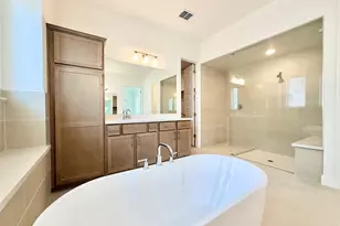 1800 Scenic Hts Ln, Georgetown, TX 78628 - Photo 7
