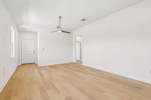 232 Tenny Ln, Kyle, TX 78640 - Photo 5